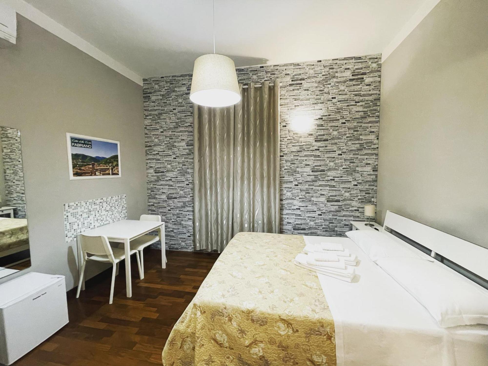 Rooms & Breakfast La Filigrana Fabriano Exterior foto