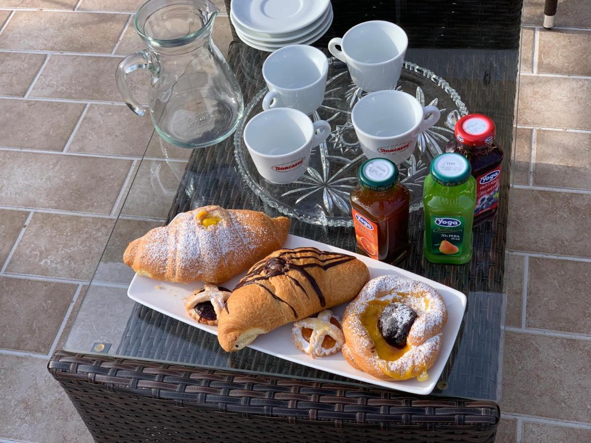 Rooms & Breakfast La Filigrana Fabriano Exterior foto